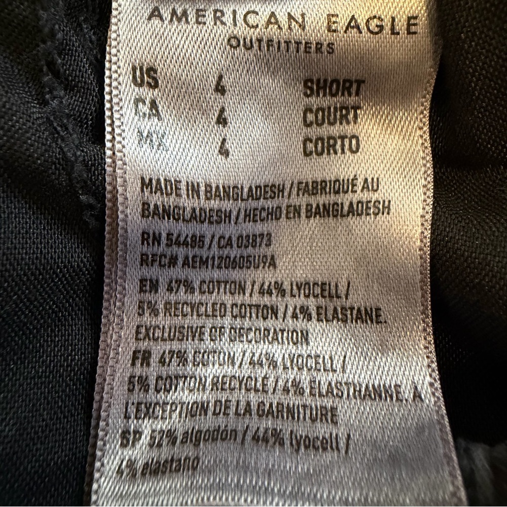 American Eagle Black Vintage Wash Stretchy Cargo Jogger High Waisted Pants - Picture 9 of 12